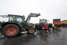  Les barrages filtrants mis en place par les éleveurs au Mont-Saint-Michel ont été maintenu ce mardi.