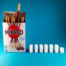 Une boîte de Mikado.