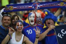 Des supporters de l'Equipe de France de Football.