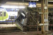 La rame renversée après l'accident de Bretigny.