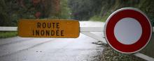 Une route inondée.