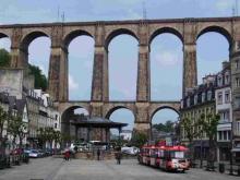 Morlaix et son viaduc.