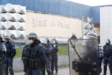 Des policiers à Aulnay-Sous-Bois le 6 février 2017.