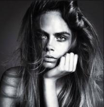 Cara Delevingne Sexe Avion Mannequin