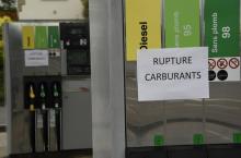 Une station-service en pénurie de carburant.