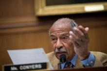 John Conyers, ici pendant une audition le 26 octobre 2017, siège depuis 1965 à la Chambre des représ