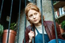 Emily Beecham Film Daphne