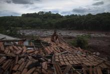 Photo diffusée par les pompiers du Minas Gerais montrant une vue aérienne de la zone affectée par la rupture d'un barrage minier le vendredi 25 janvier 2019