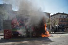 "Borgne to be free" en référence aux manifestants ayant perdu un oeil, manifestation des "gilets jaunes" à Toulouse, le 23 février 2019