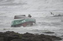 Le chavirage d'un bateau de sauvetage de la SNSM au large des Sables-d'Olonne (Vendée), qui a fait trois morts, le 7 juin 2019