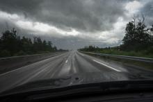 Sur l'autoroute près d'Alençon, dans l'Orne, sous la tempête Miguel, le 7 juin 2019