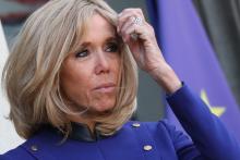 Brigitte Macron sur le perron de l'Elysée, le 26 mars 2019 à Paris