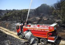 Les sapeurs-pompiers du Gard au travail dans la zone de Saint-Gilles, le 29 juin 2019