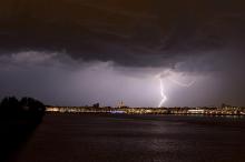 Six départements du sud-ouest en vigilance orange pour les orages lundi.