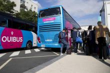 Un Ouibus à la station de bus de Bercy à Paris le 4 septembre 2015