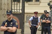 Police et guardia civil à Barcelone le 25 septembre 2017