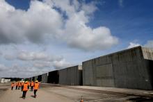 Des employés du Centre de Stockage de déchets radioactifs de l'Aube arrivant sur le site, à Soulaines-Dhuys, le 16 avril 2018