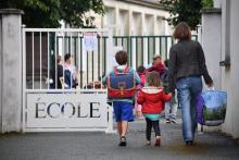 Finie la classe à la maison. Toutes les familles ont compris que leurs enfants devraient et pourraient reprendre le chemin de l'école