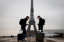 Place du Trocadéro à Paris reste bien vide 