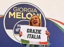 La victoire de Giorgia Meloni divise la classe politique française