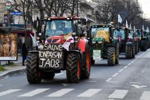 Manifestation d'agriculteurs à Paris pour protester notamment contre l'interdiction de certains