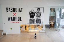 Les portraits de Jean-Michel Basquiat (d) et Andy Warhol (g) réalisés par Michael Halsband en 1985,